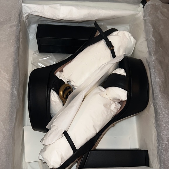 • GG LEATHER UPPER AND SOME SANDAL BLACK • Worn once • Originally bought in 2019 - Picture 5 of 10